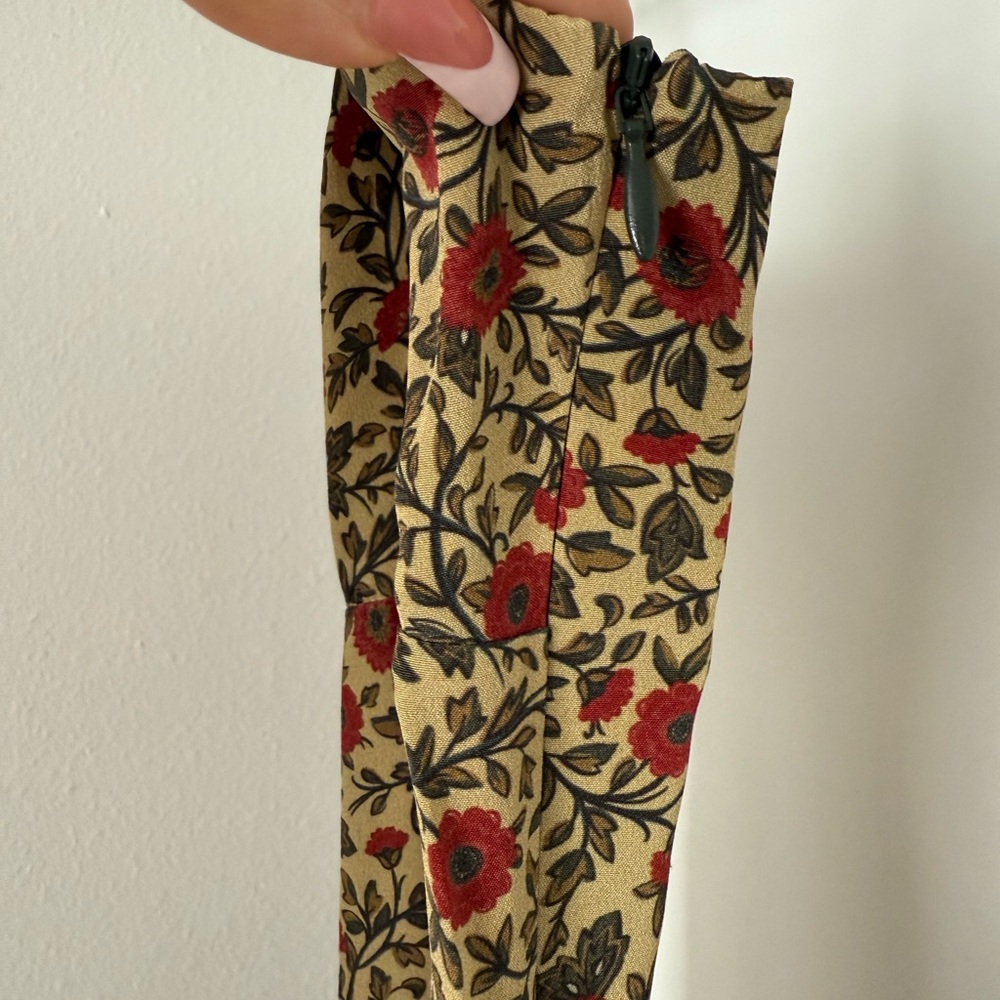 Realisation Par Floral Midi Dress - Red and Green - Picture 6 of 6
